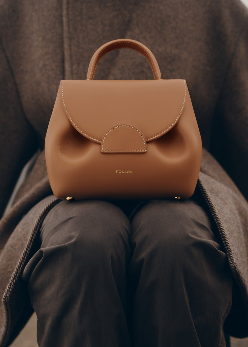 Num¨¦ro Un Nano - Smooth Camel